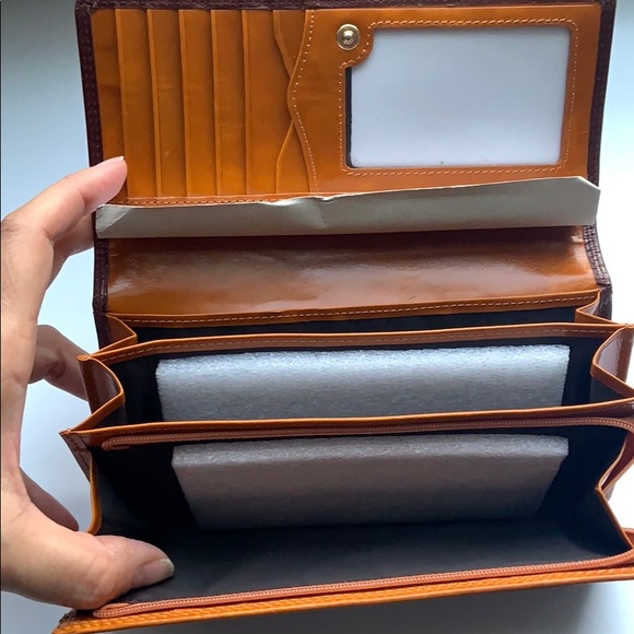 Vincenzo leather wallet - Picture 2 of 9